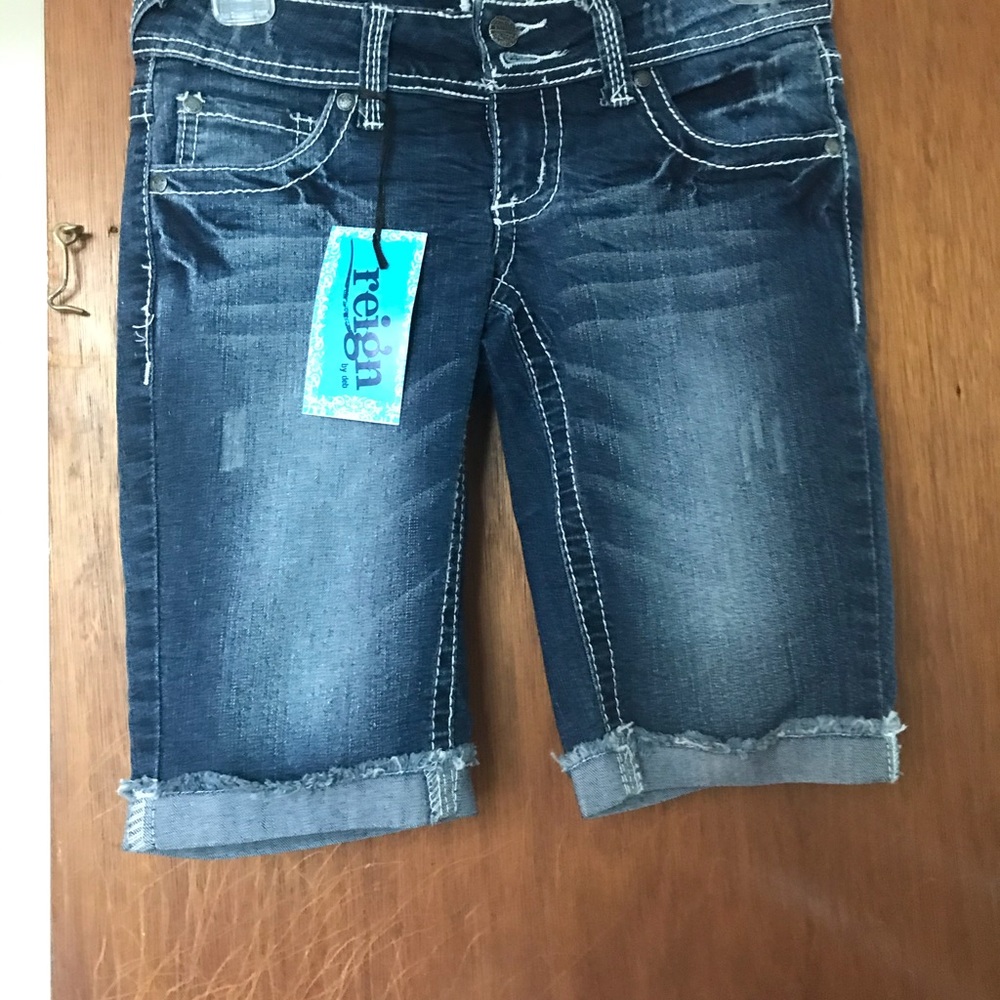 Bermuda length shorts size 1
